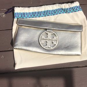 Tory Burch Miller Clutch, Light Gold